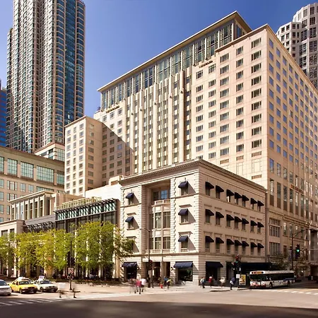 The Peninsula Chicago Hotel